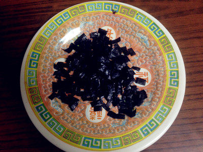 酥脆的芝麻海苔阿拉棒