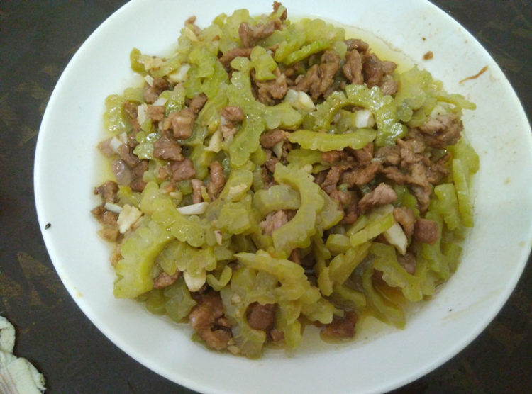 苦瓜炒肉