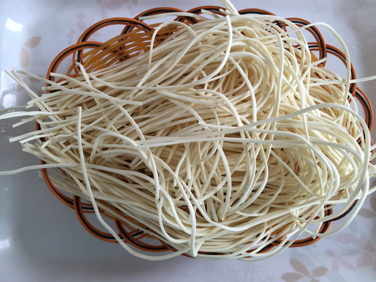 蒸面条