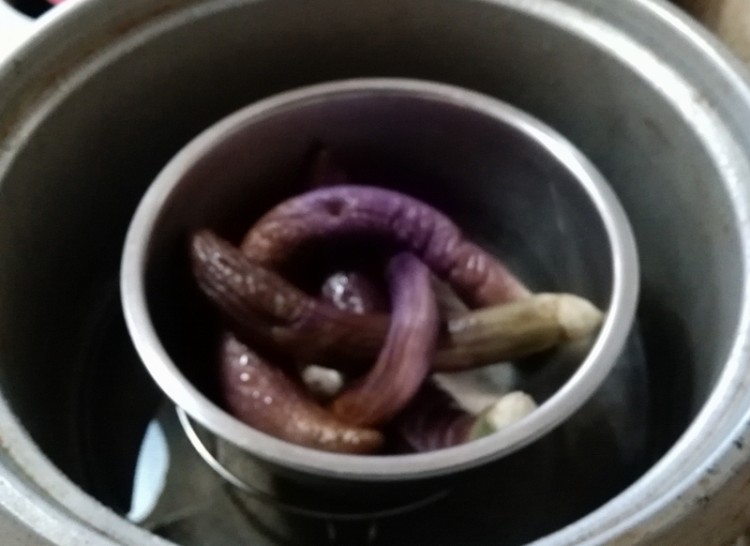 拌茄沙拉