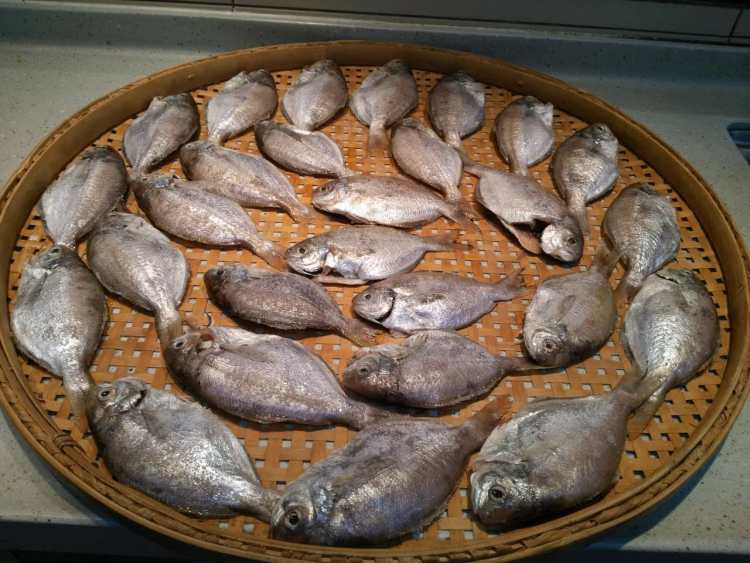 咸鱼肽米煲仔饭