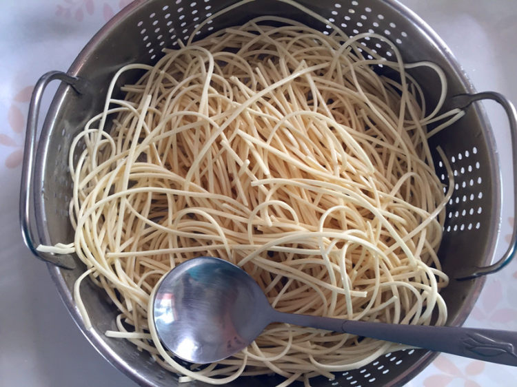 蒸面条