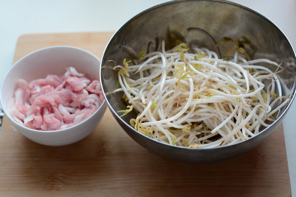 炒菠菜面
