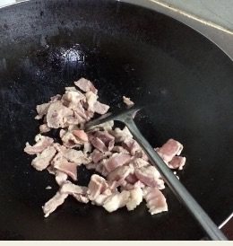 肉片炒莲藕萝卜丝