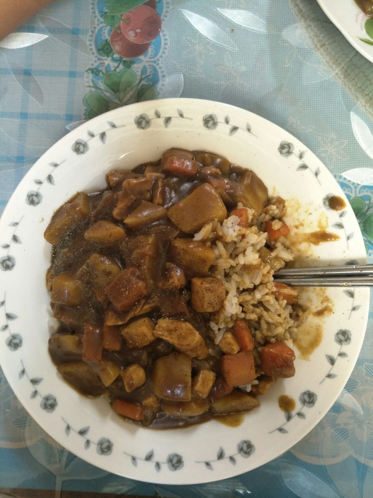 咖喱鸡肉饭