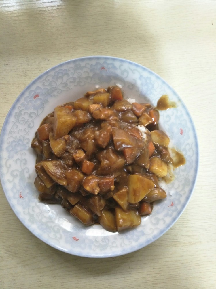 咖喱鸡肉饭