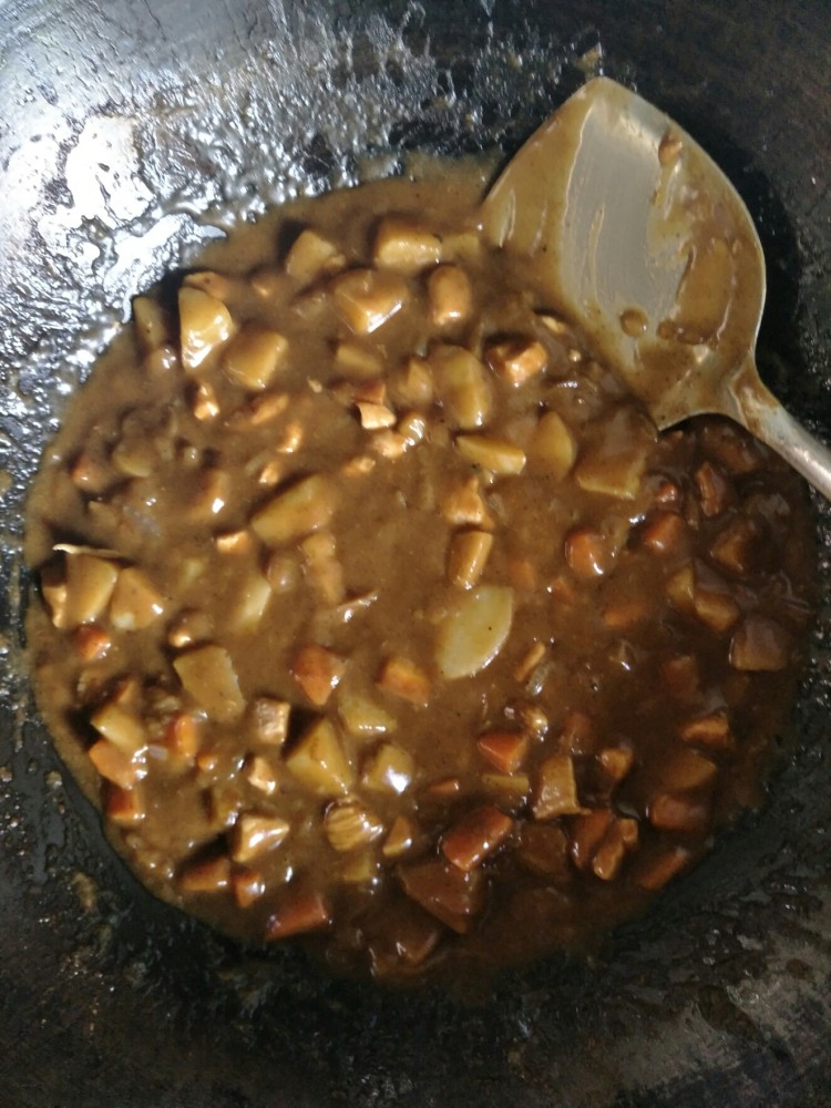 咖喱鸡肉饭