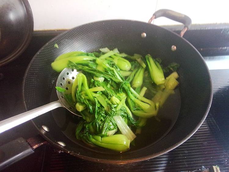 青菜鸡蛋生煎馄饨