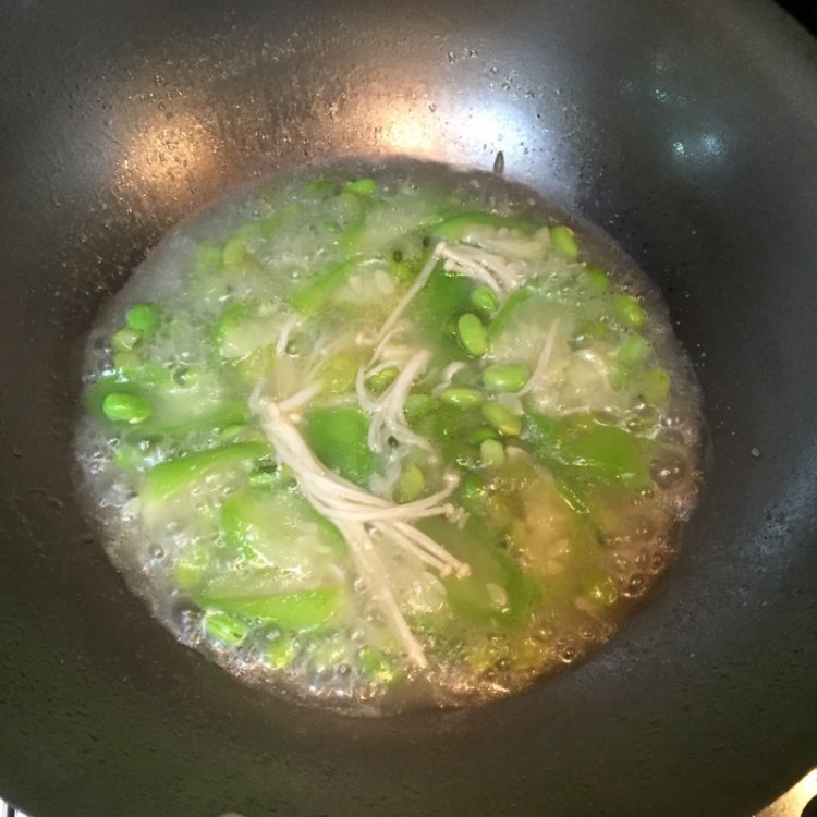 毛豆丝瓜汤