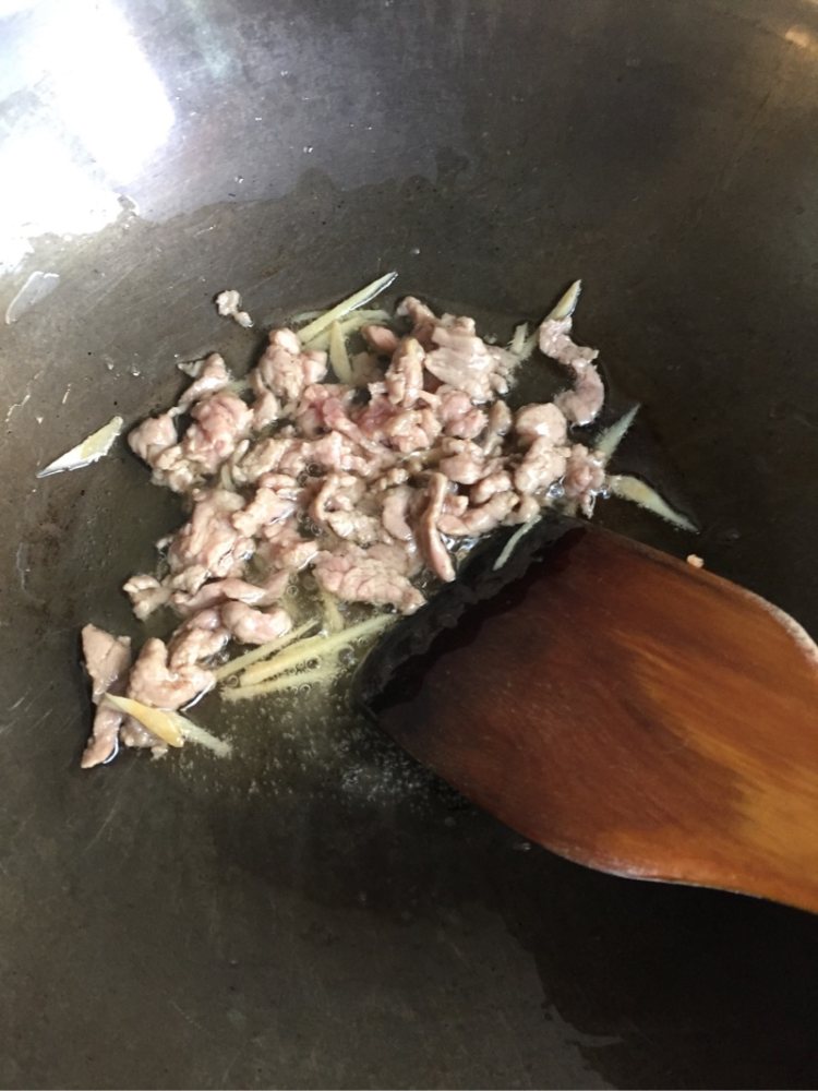 肉丝杂蔬蛋炒饭