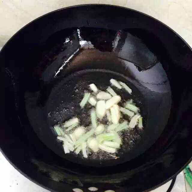 番茄鲜虾豆腐汤