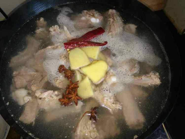 炖排骨