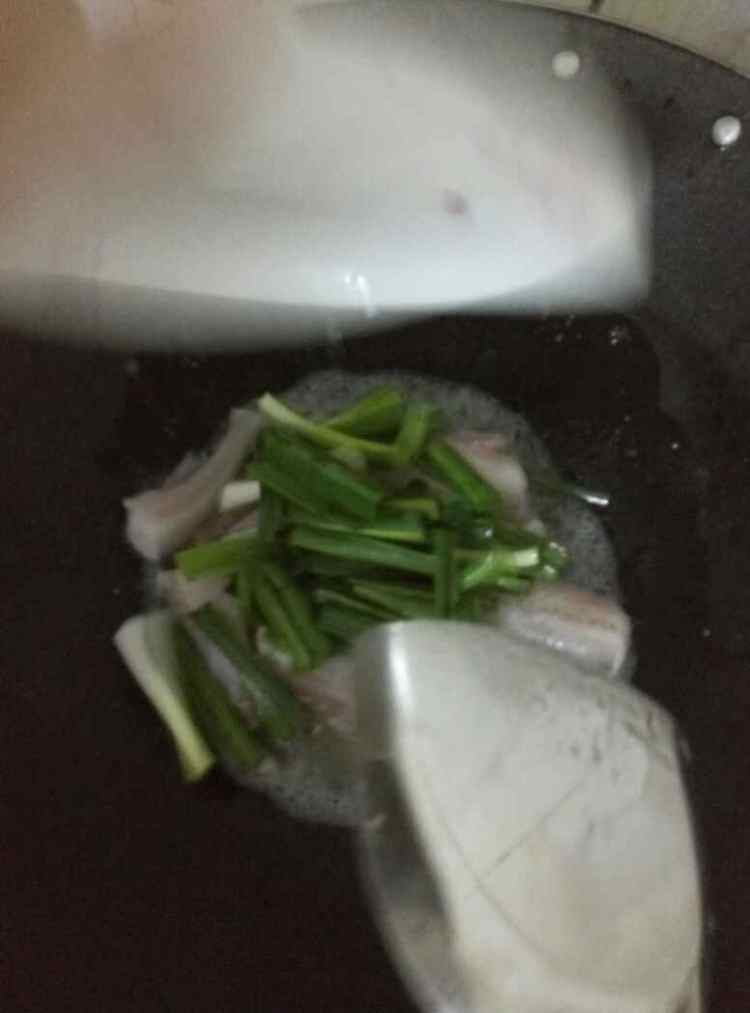 葱炒九肚鱼