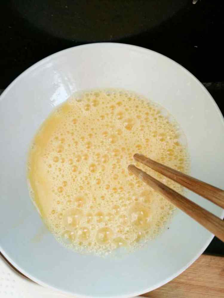 圆葱炒鸡蛋