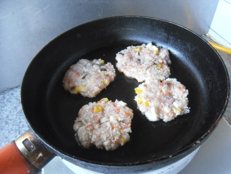 虾肉饼