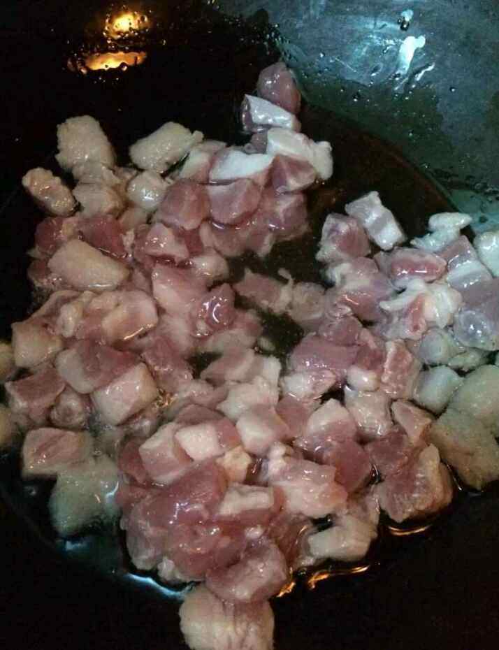 猪肉炒茄子丁