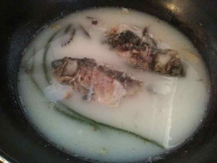 鲫鱼汤