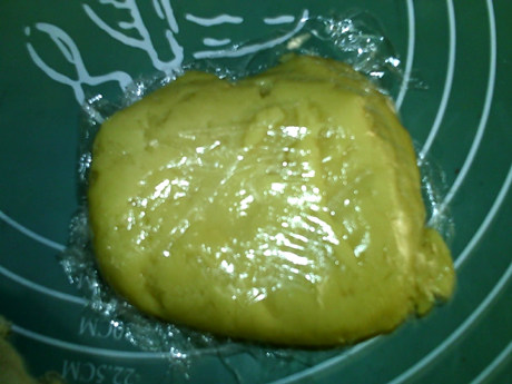 广式核桃豆沙月饼