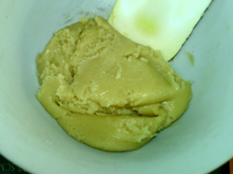 广式核桃豆沙月饼