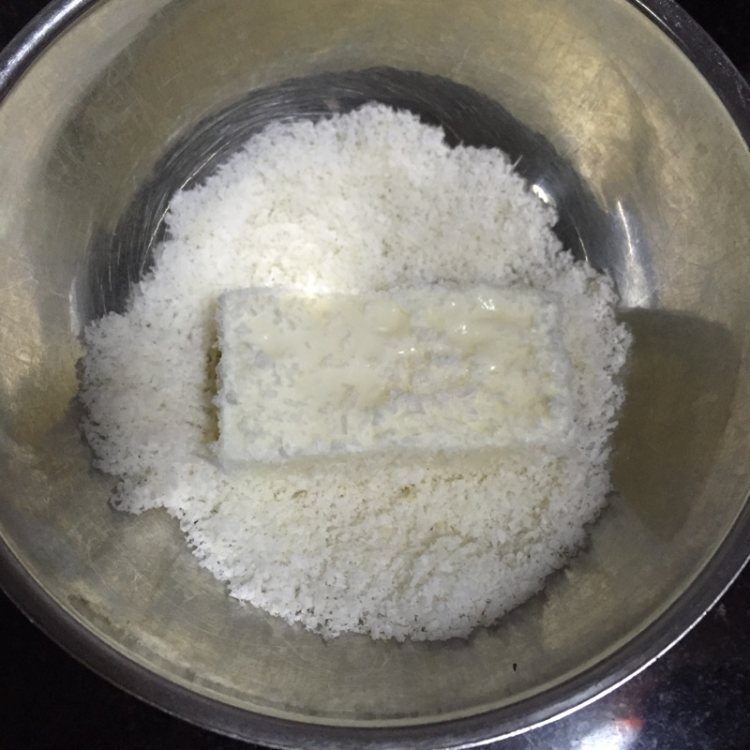雪花椰香奶冻