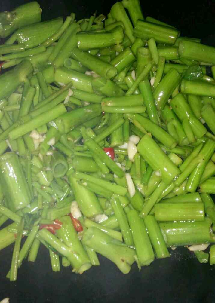 炒菜梗