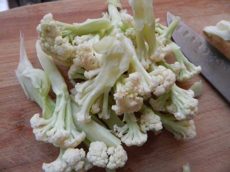 花菜五花炒年糕