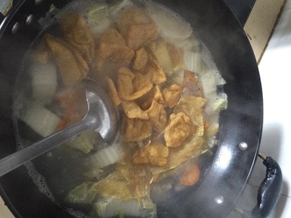 油豆腐肉片汤