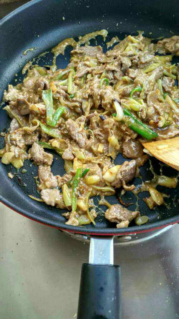 葱爆羊肉
