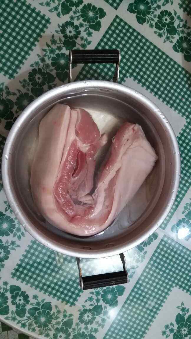 泡菜红烧肉