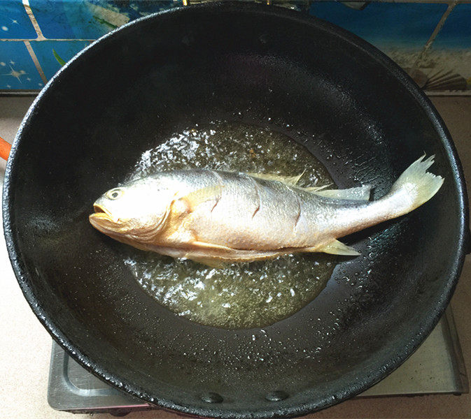 葱烧大黄鱼