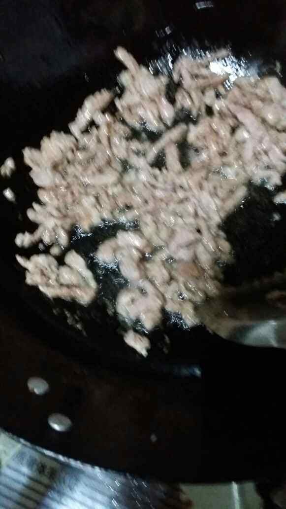 青椒洋葱肉丝炒饭