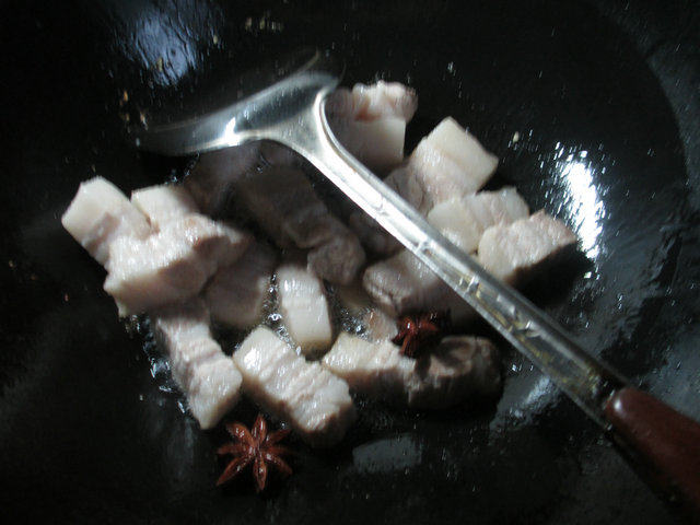 萝卜烧五花肉