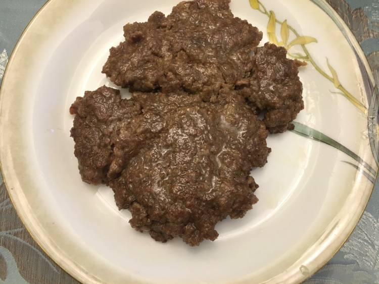 核桃油煎黑胡椒牛肉饼