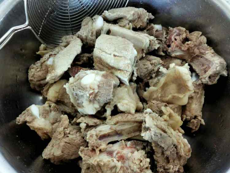 冬瓜薏米排骨汤
