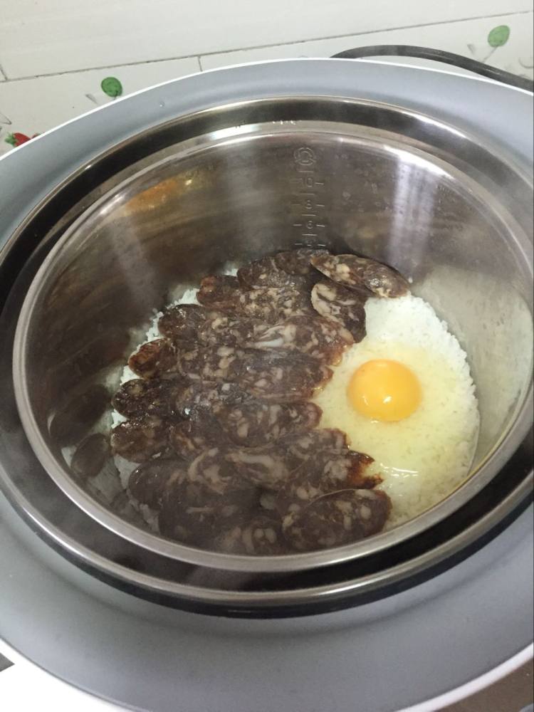 电饭锅版煲仔饭