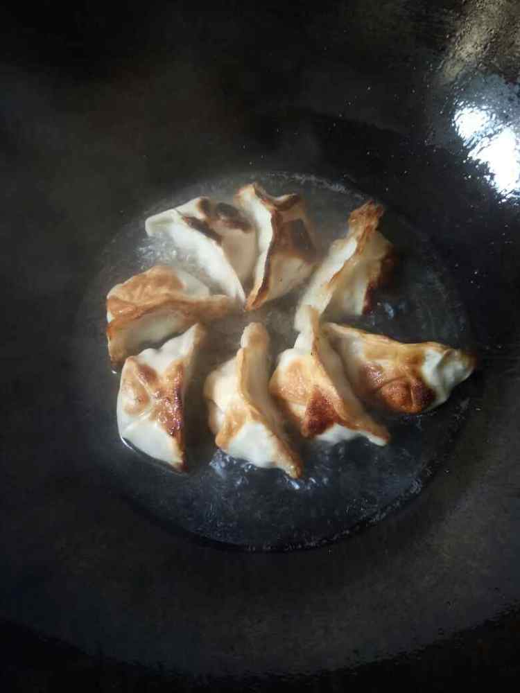 蛋包饺子