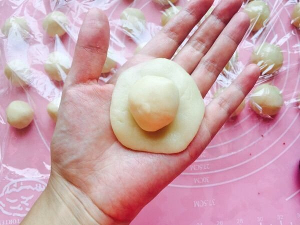 枣泥菊花酥