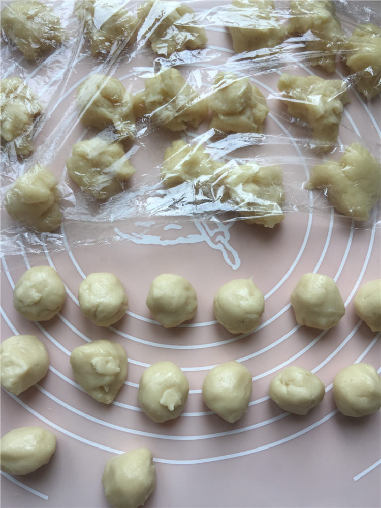 中式酥皮麻薯馅点心