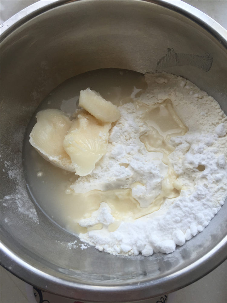 中式酥皮麻薯馅点心