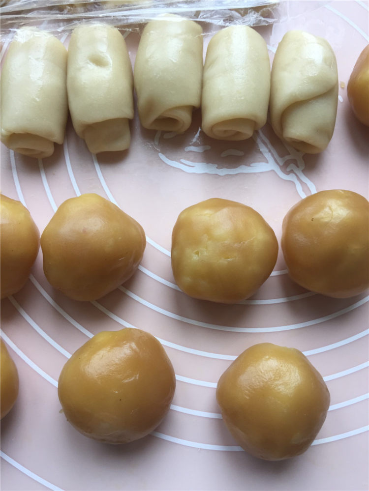 中式酥皮麻薯馅点心