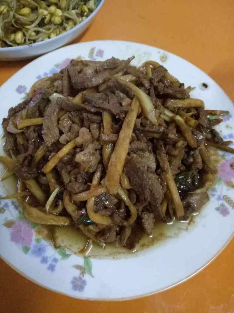 茭白炒肉丝