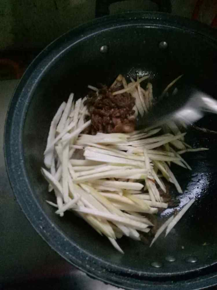 茭白炒肉丝