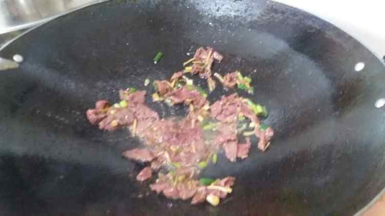 炒牛肉