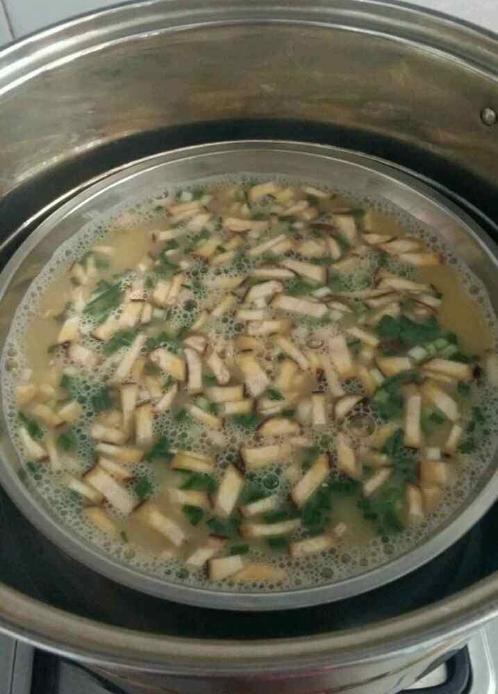 香菇鸡蛋羹