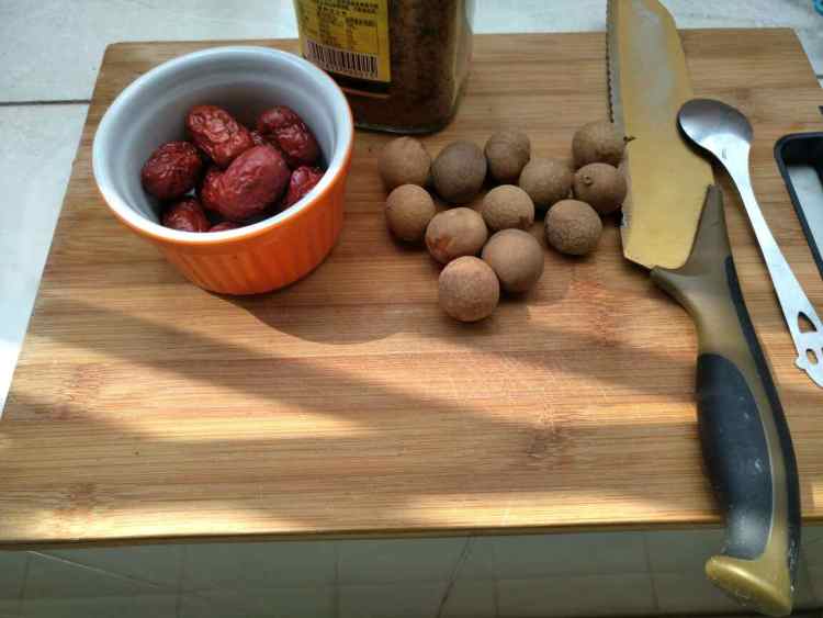 桂圆红枣茶