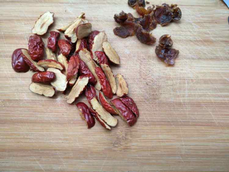 桂圆红枣茶