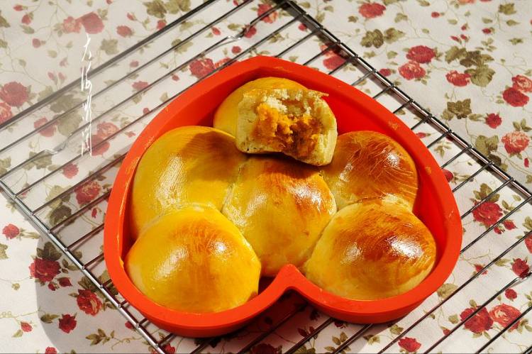 南瓜馅早餐包