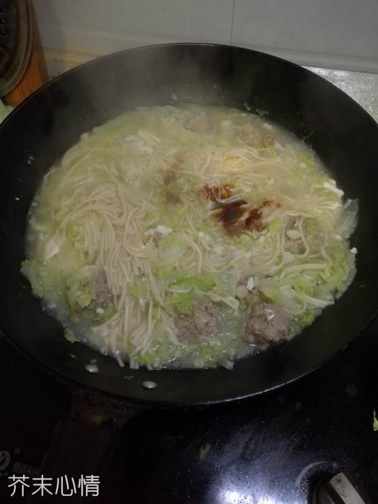 白菜肉丸面