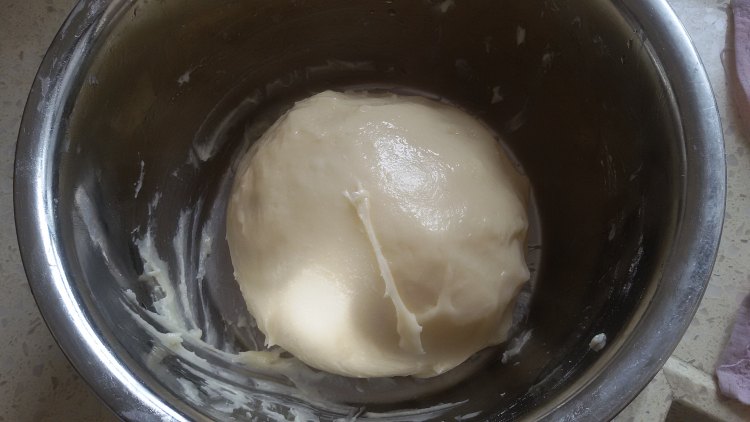 奶香麻薯面包