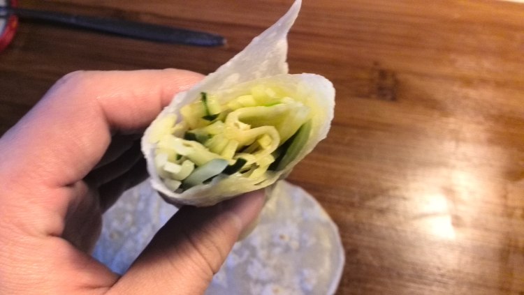 韭菜土豆丝卷饼